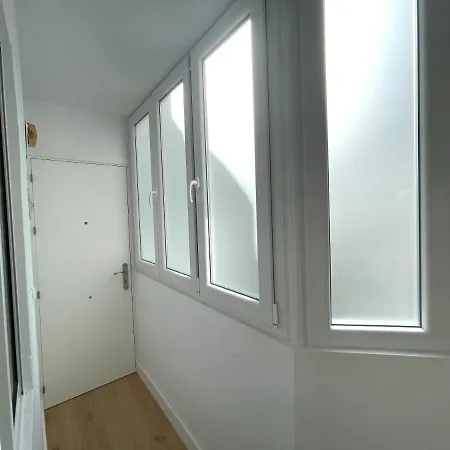 No 10 Apartment *