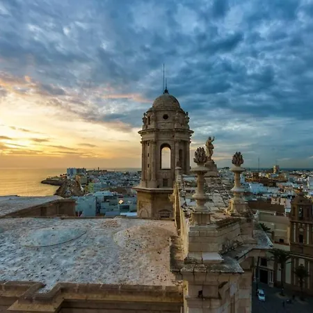 No 10 * Cádiz
