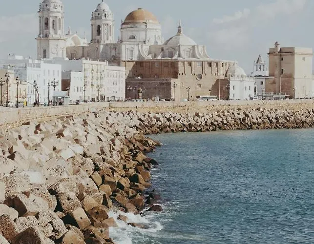 No 10 Apartment Cadiz